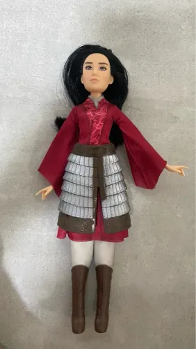 Boneca Mulan Hasbro 