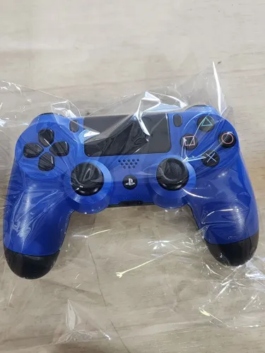 Controle de Playstation 4 seminovo azul