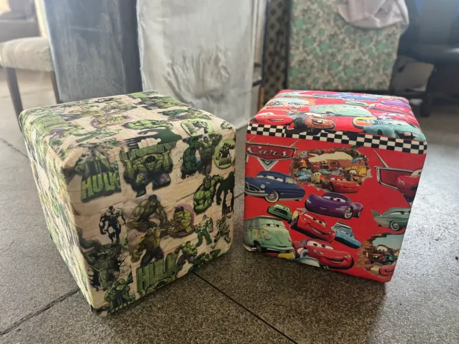 Puff infantil heróis, personagens e princesas 