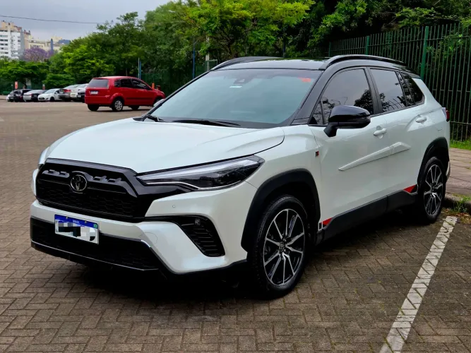 Toyota Corolla Cross Gr-s 2.0 16V Flex Aut. 2024