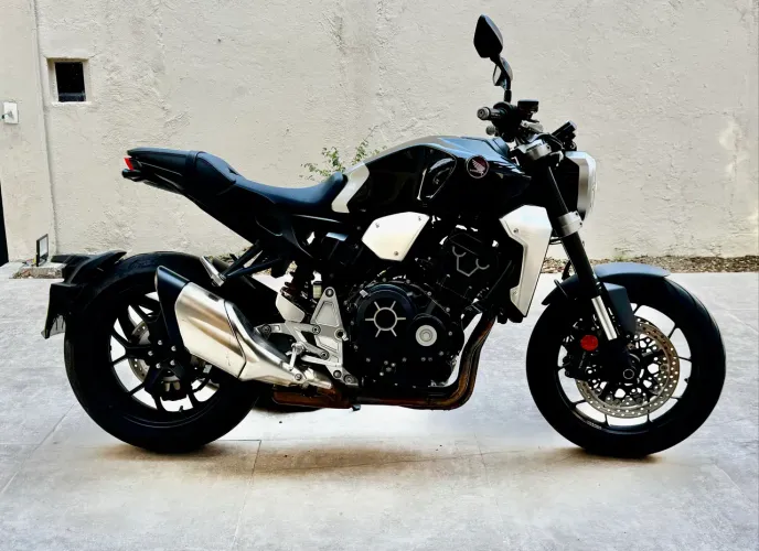 Honda CB 1000R 2021