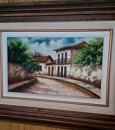 Quadro Antigo paisagens de Minas moldura precisa ser trocada pois teve cupim. 