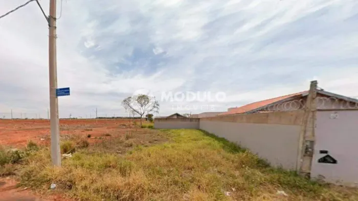 TERRENO à venda, Residencial Fruta do Conde - Uberlândia/MG