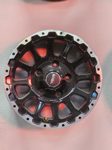 Jogo de roda MKR Off-road aro 16 5x139