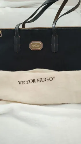 Bolsa Victor Hugo Original - Elegância e Sofisticação