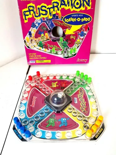 jogo de tabuleiro "Frustration" da Irwin.
