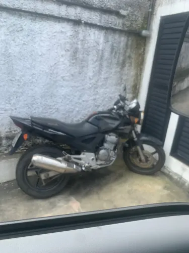 Twitter 250c 2004 venda 