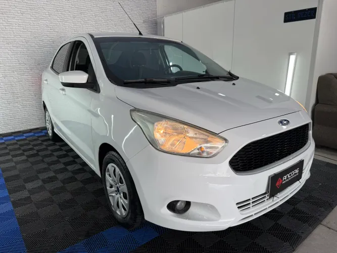 Ford KA+ Sedan 1.5 4 cilindros 16V Flex 4P 2018