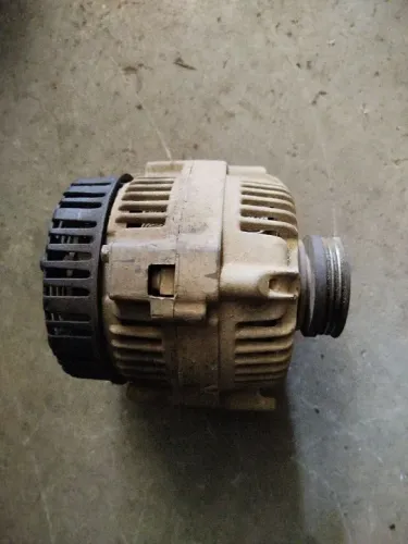 Alternador VALEO Peugeot 206 1.0 16 v