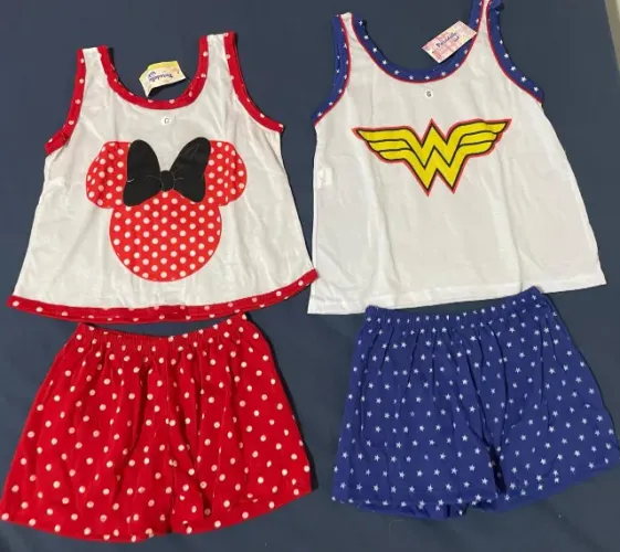 Pijama infantil novo Minnie e Mulher maravilha