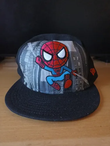 Boné New Era - Homem-Aranha (Marvel/TokiDoki) - 2011