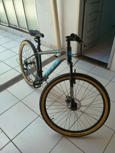 BICICLETA GTI 2 MESES DE USO, NOVINHA