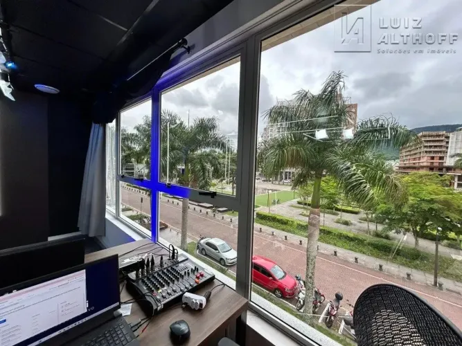 Oportunidade!! Sala Comercial de 40 m² à venda de frente para o Passeio Pedra Branca