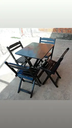 Conjuntos de mesa e cadeiras dobráveis