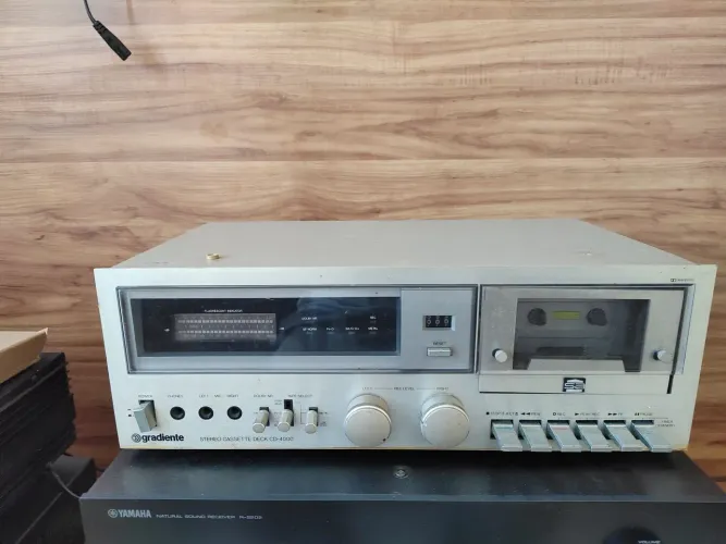 Gradiente CD-4000 - Toca-fitas Estéreo