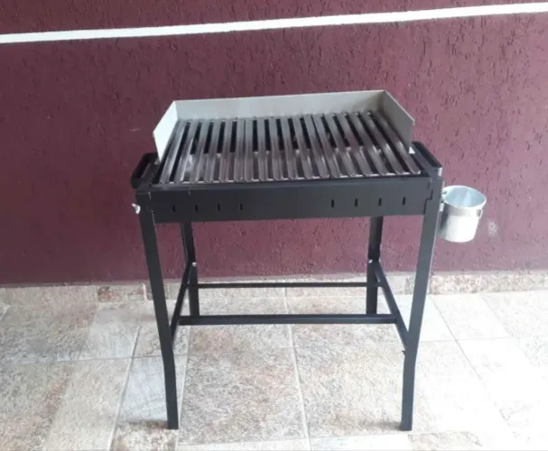Churrasqueira portátil parrilla marca grillex