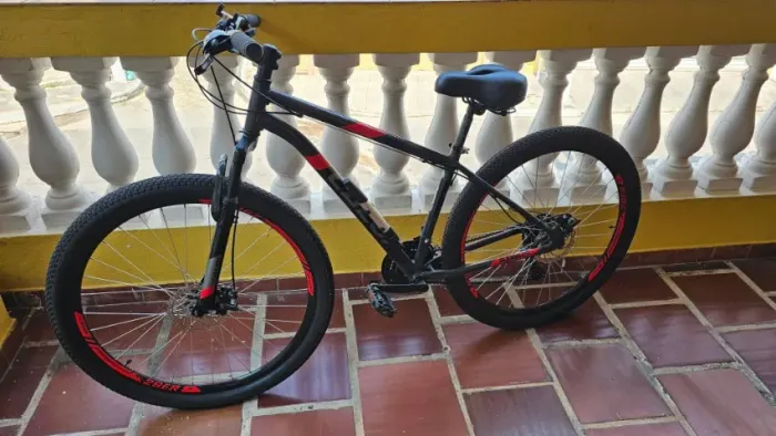 Bicileta Caloi Supra 29 freio à disco câmbio Shimano Aceito trocas Smartphones