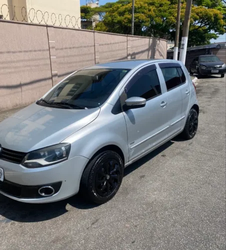 Volkswagen Fox 1.0 MI Total Flex 8V 5P 2010