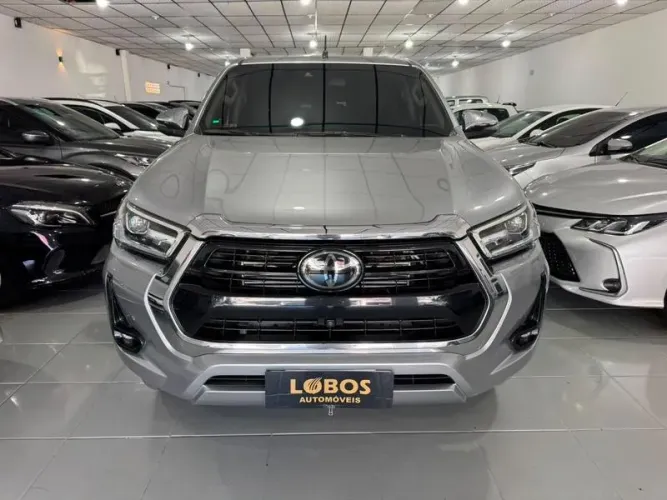 Toyota Hilux CD SRX 4X4 2.8 TDI 16V Diesel Aut. 2023