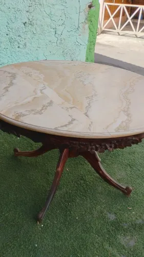 Mesa de jantar redonda