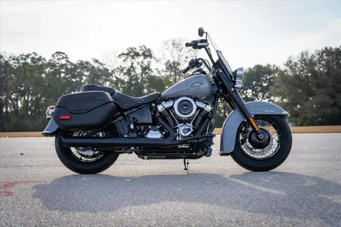 HARLEY-DAVIDSON HERITAGE SOFTAIL CLASSIC