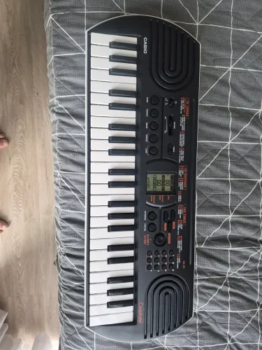 Vendo teclado musical Casio 