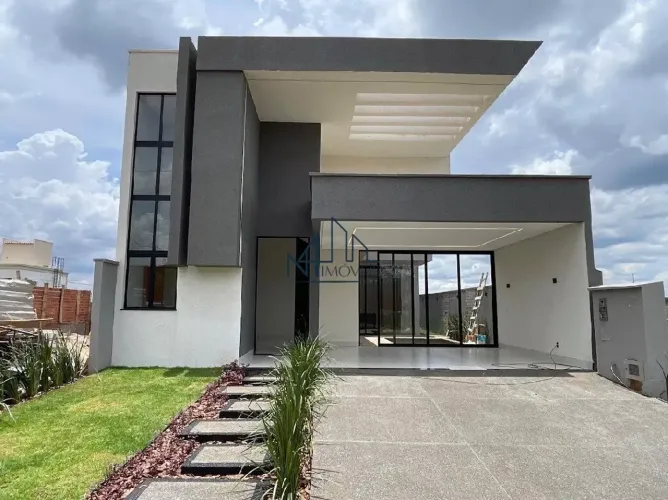 Casa ALTO PADRÃO, Jardins Parma, Senador Canedo