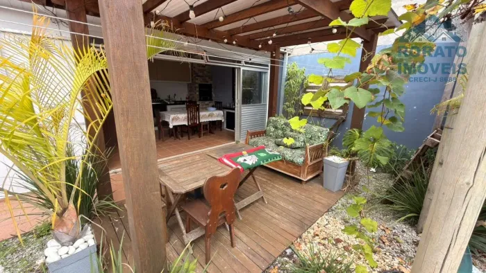 Casa c/ Edícula Próx. ao Mar Matinhos/PR