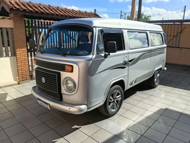 Volkswagen Kombi Standard/ Luxo/ Serie Prata 2006