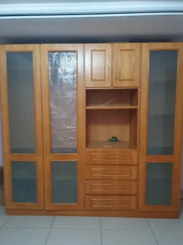 Guarda roupa 3 portas e 2 criados mudo (desmontado)