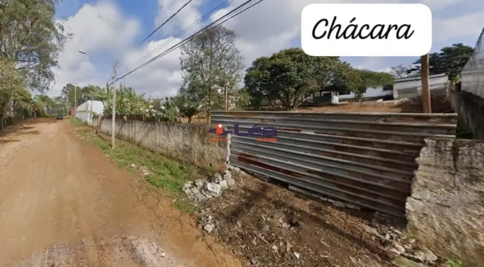 Chácara à venda em Jundiapeba, Mogi das Cruzes-SP: 3 quartos, 1 sala, 2 banheiros, 10 vaga