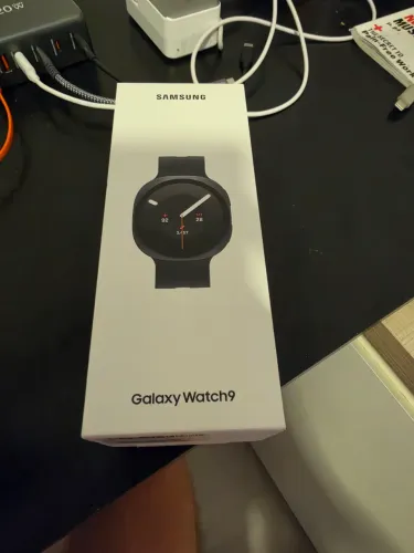 Galaxy Watch9 44mm BT preto caixa e nota