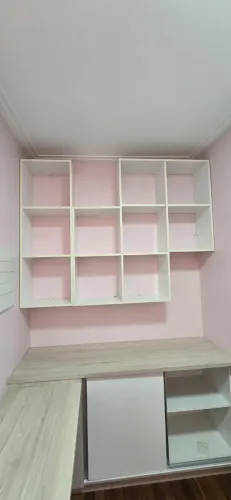 Estante com 10 nichos