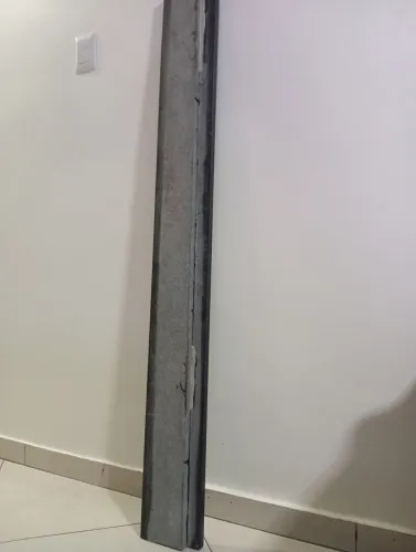 Peitoril com batente preto 1.42 por 0.15 de largura
