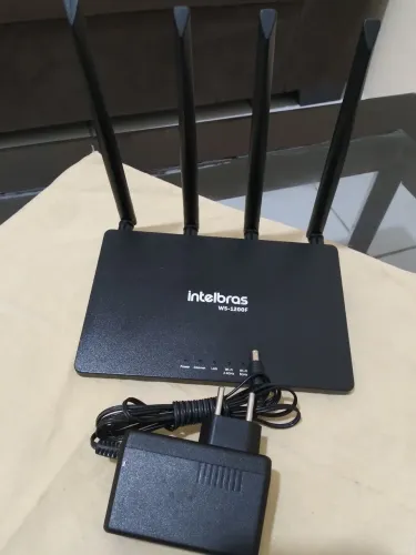 Roteador intelbras W5-1200F funcionando perfeitamente