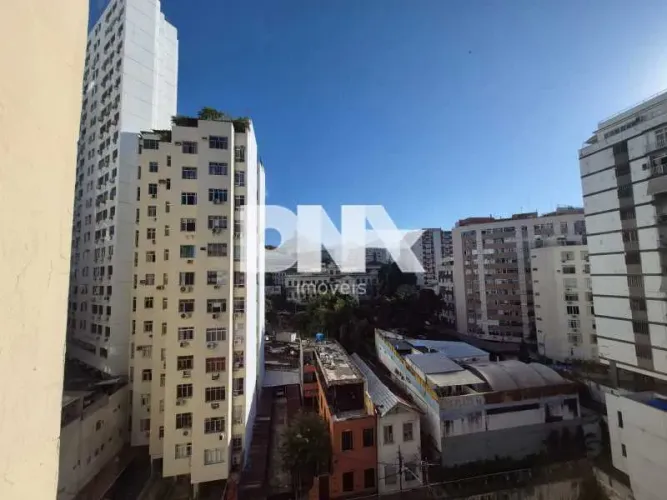 Apartamento : Padrão / Residencial / Flamengo