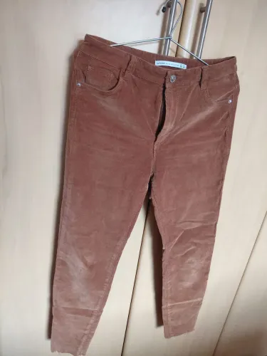 Calça de veludo