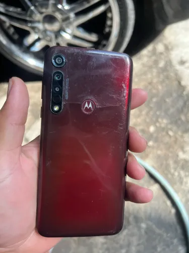 Moto g8 plus 