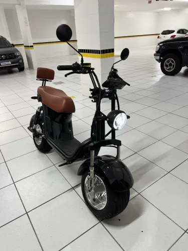 SCOOTER ELÉTRICA X12 1000w - APENAS 400 KM - COM NF E GARANTIA