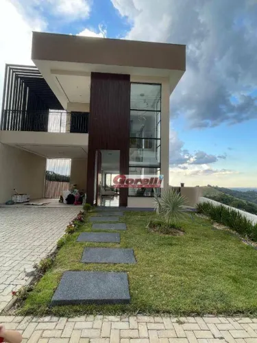 Casa no Condominio em Santa Isabel