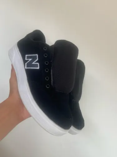 VENDO TÊNIS DA NEW BALANCE (olhe a descrição)