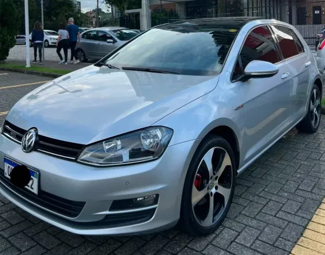 Volkswagen Golf Comfortline 1.4 TSI 140cv Aut. 2015