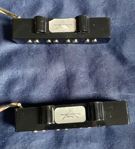 Capitadores fender Custom 4 cordas (Music man/lakland)