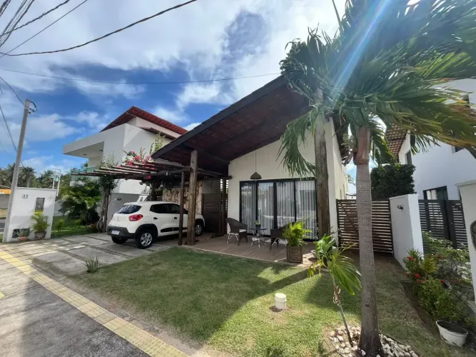 CASA CONDOMÍNIO FECHADO - PRAIA DE PIRANGI