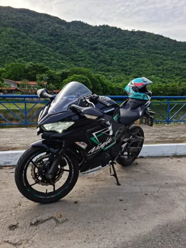 Kawasaki Ninja 400 2021