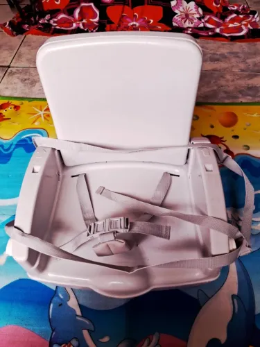 Cadeirinha alimentação até 3 anos $150,00