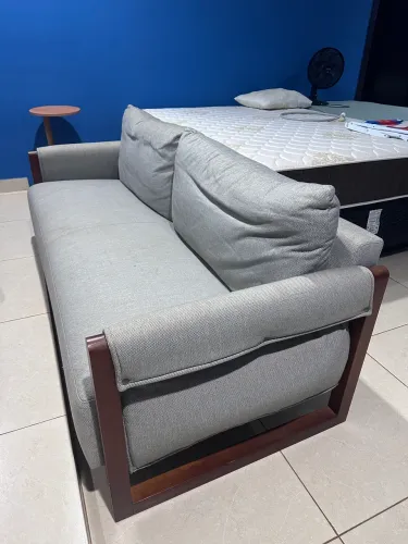 Sofá de 3 lugares