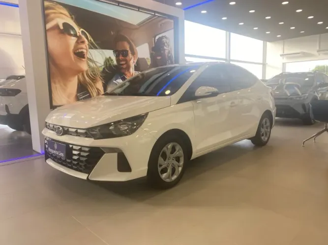 Hyundai HB20S Comfort Plus 1.0 Flex 12V Mec. 2025
