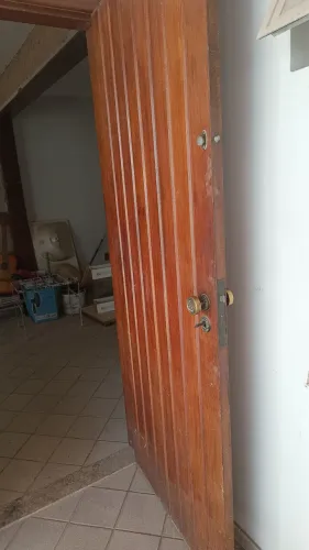 Portas e janelas e portão