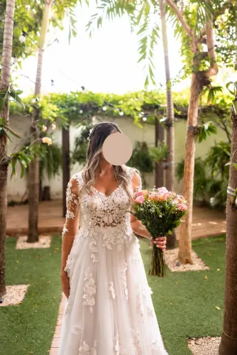 VENDO VESTIDO DE NOIVA - ALTA COSTURA | CONCEPT B